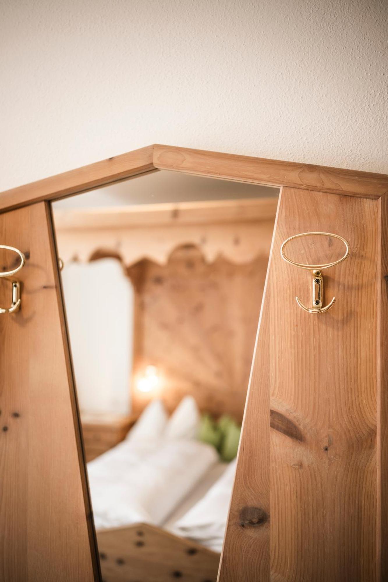 Boutique Pension Erlacher - Adults Only Villandro Luaran gambar